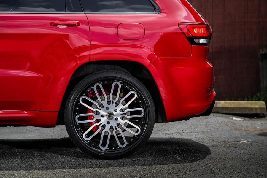  Jeep Grand Cherokee SRT8 by Forgiato Wheels 2014 года  (фото 7 из 8)